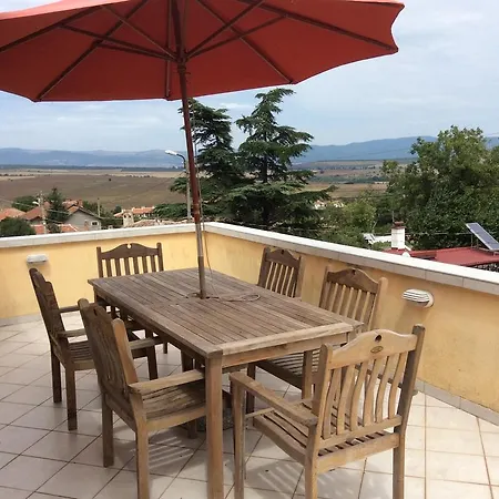 Villa Tunley *