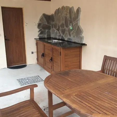 Villa Tunley *